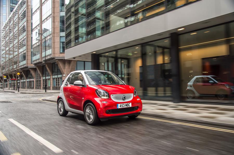  Smart ForTwo Passion Cabrio 2016 года  (UK) (фото 29 из 30)